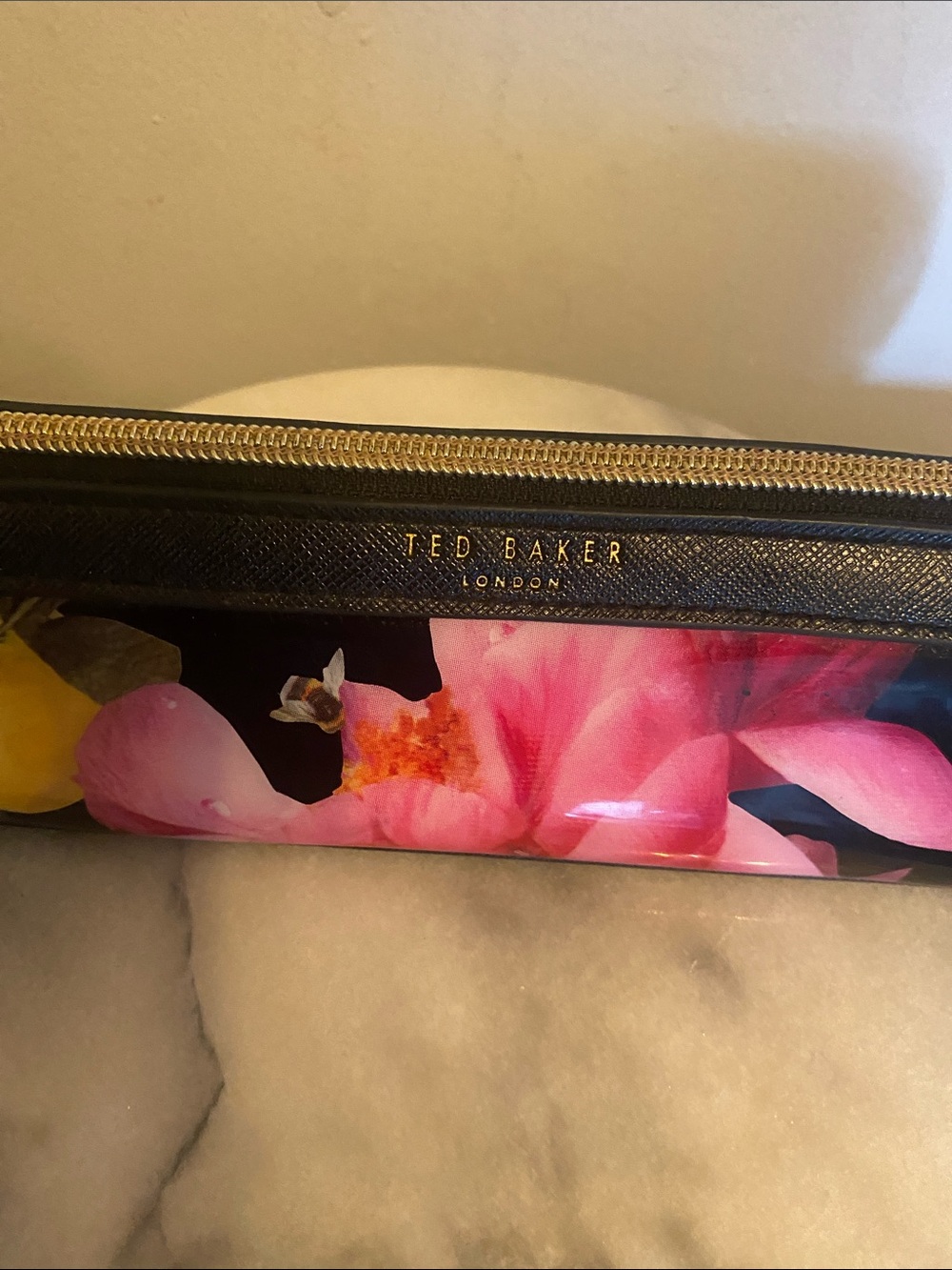 Ted Baker Tizzy Pom Pom Faux fur collar & Accessory case Lot - Picture 8 of 13